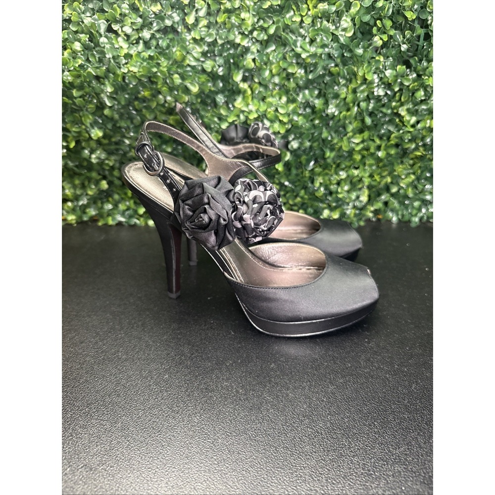 Coach Addysen black satin rosette peep toe high heels Size 8.5 B - Picture 3 of 7